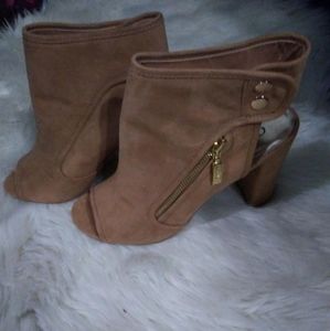 Euc Guess Heels